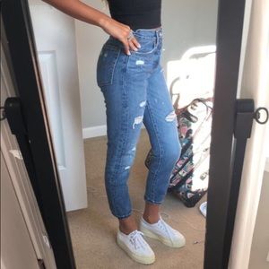 Levi’s distressed blue jeans